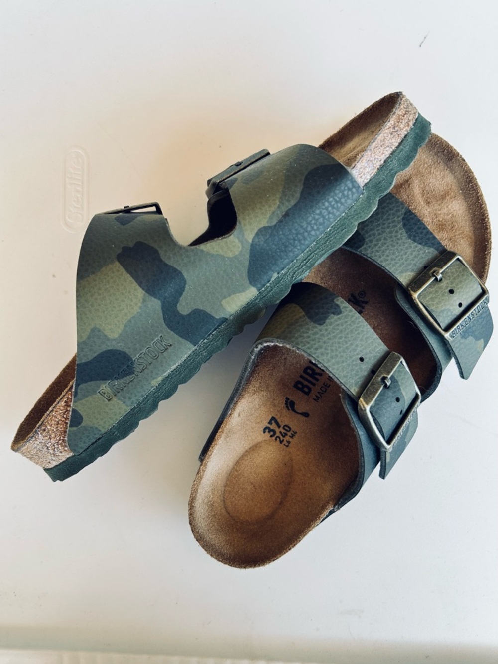 Birkenstock Arizona Two-Strap Sandal - Green and Sand Camo Women size 6
